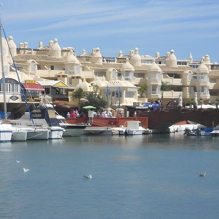 Next To Puerto Marina And The Beach Benalmádena Extérieur photo